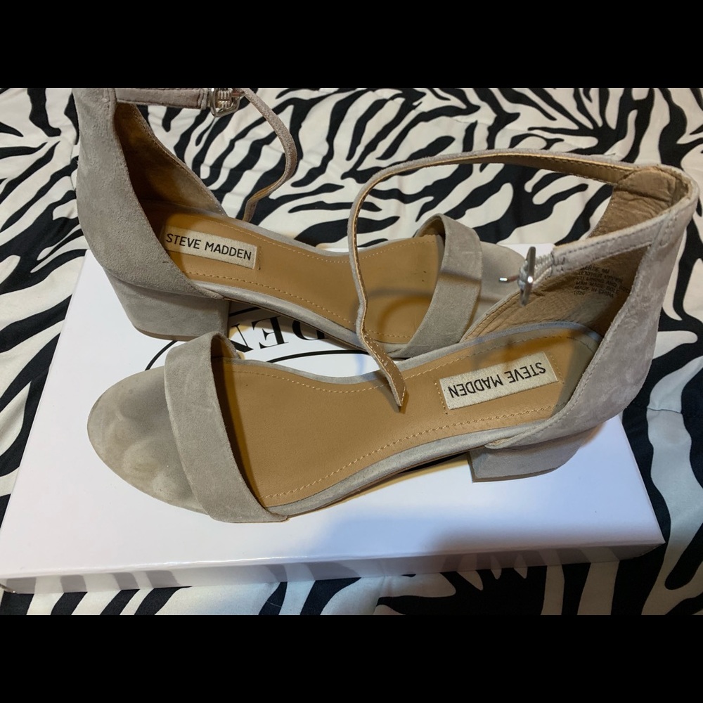 STEVE MADDEN HEELS